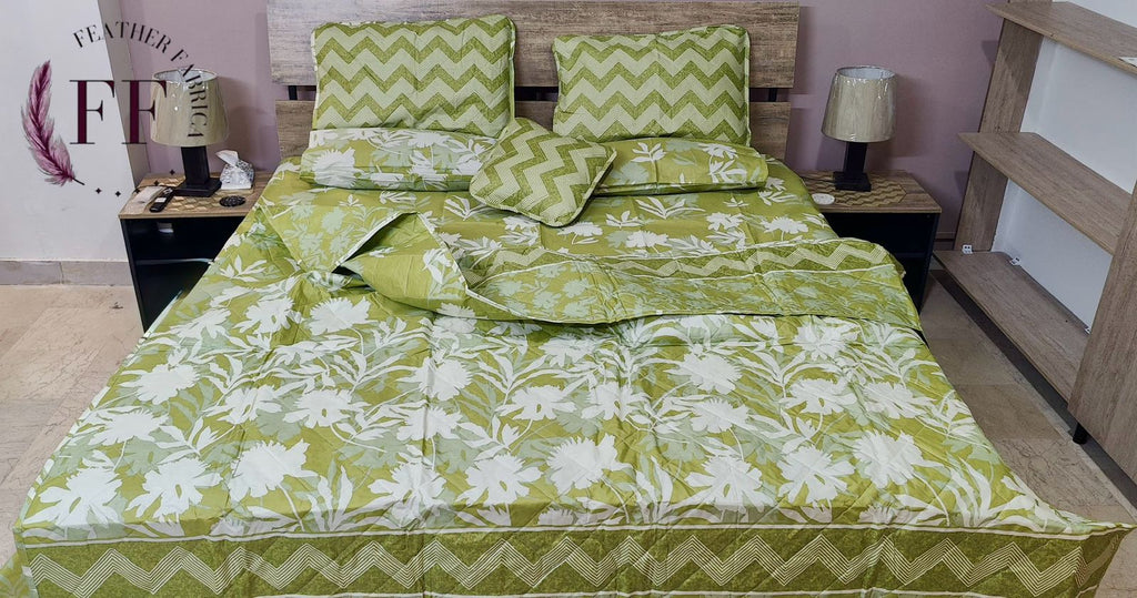 Green & White Flower